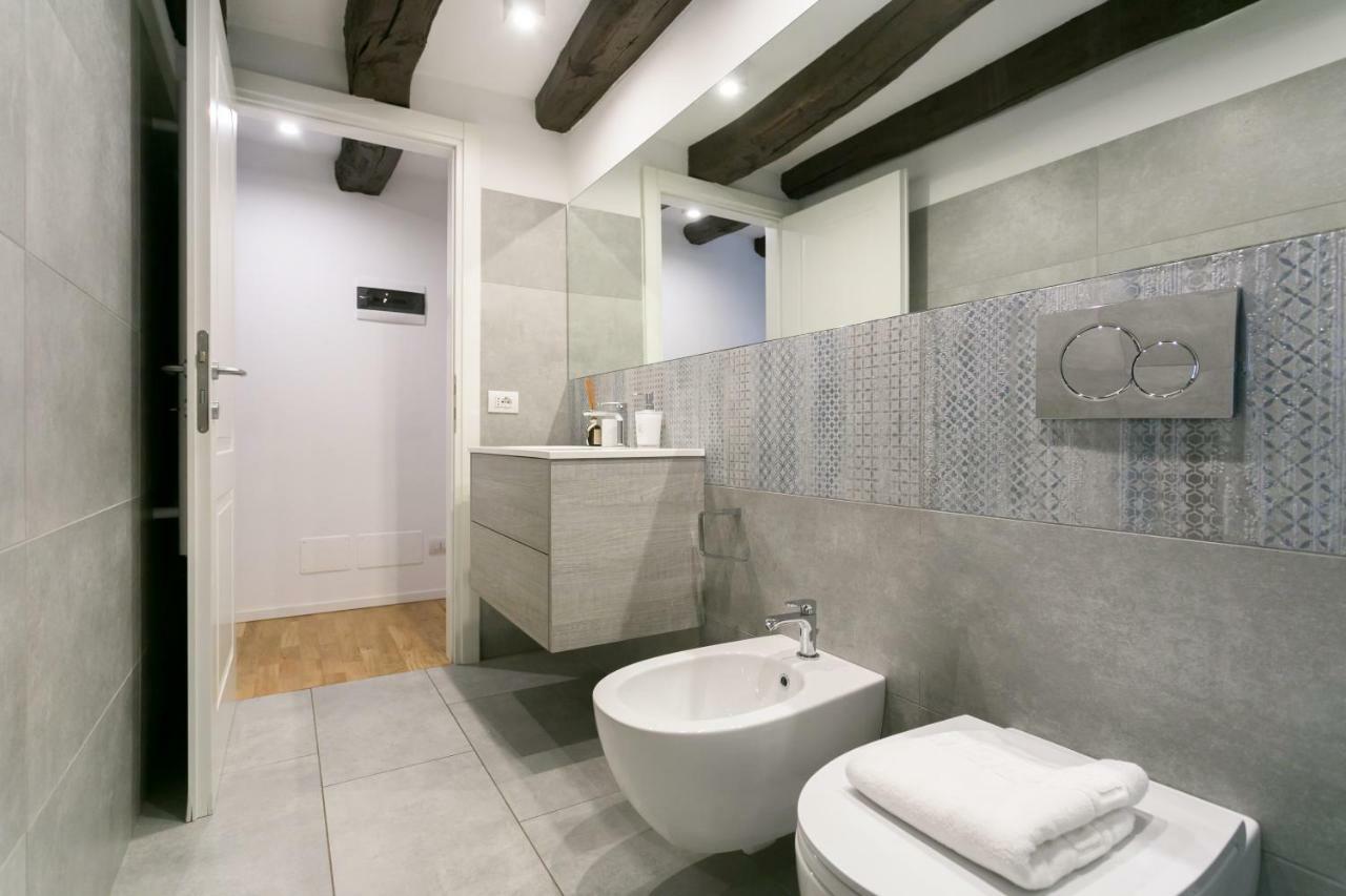 Mortara Milano